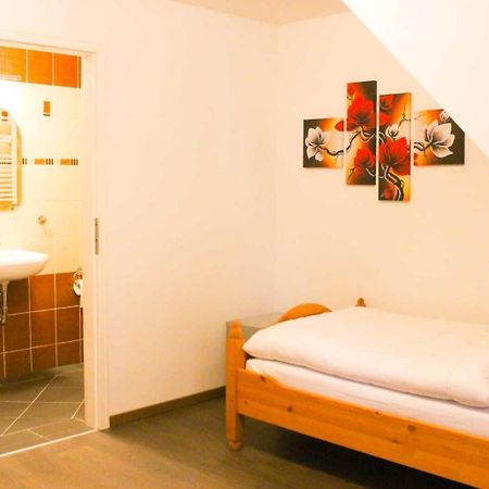 Gaestehaus Burgblick Neustadt-Glewe Pokoj fotografie